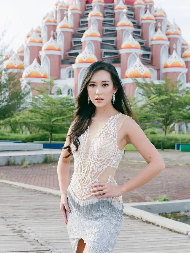 7 Pesona Olivia Aten, Wakil Indonesia di Ajang Miss Global 2022