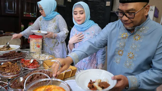 [Bintang] Prilly Latuconsina