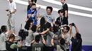 Hephaestus Universitas Tsinghua keluar sebagai juara dalam cabang olahraga sepak bola 5v5 di World Humanoid Robot Games. (AFP/Pedro Pardo)