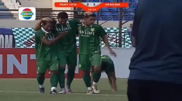 Highlights Piala Presiden 2015 antara Persebaya United vs Persiba Balikpapan di Stadion Si Jalak Harupat, Bandung, Kamis (10/9/2015).