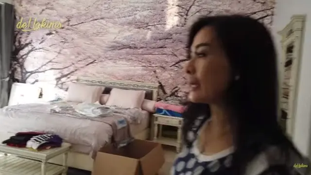 7 Potret Penampakan Isi Rumah Iis Dahlia, Kamar Devano Curi Perhatian