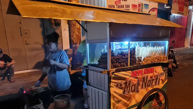 Rekomendasi Tempat Makan Sate Kere di Solo