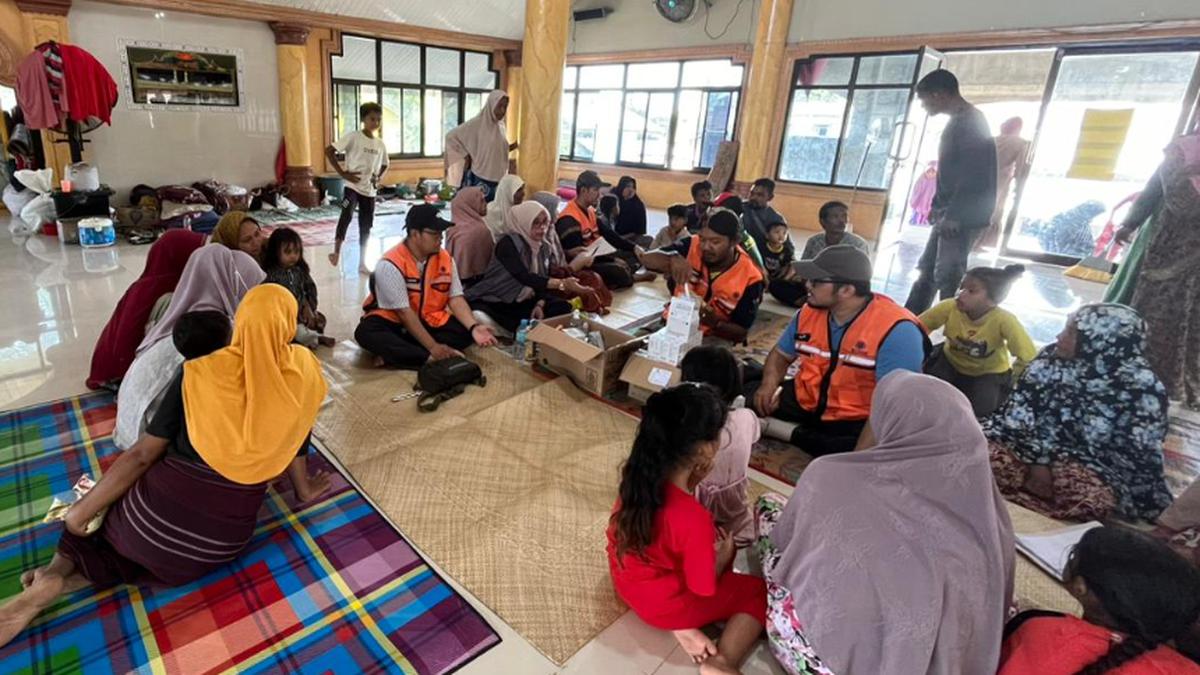 Bencana Aceh Picu Kenaikan Kasus ISPA hingga 9.731, Anak dan Lansia Paling Rentan