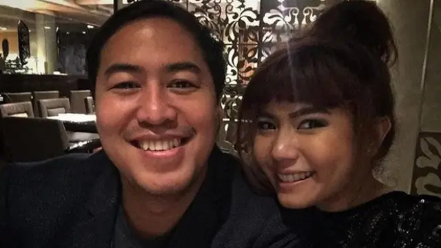 [Bintang] Pandji Pragiwaksono dan Gamila Mustika Burhan