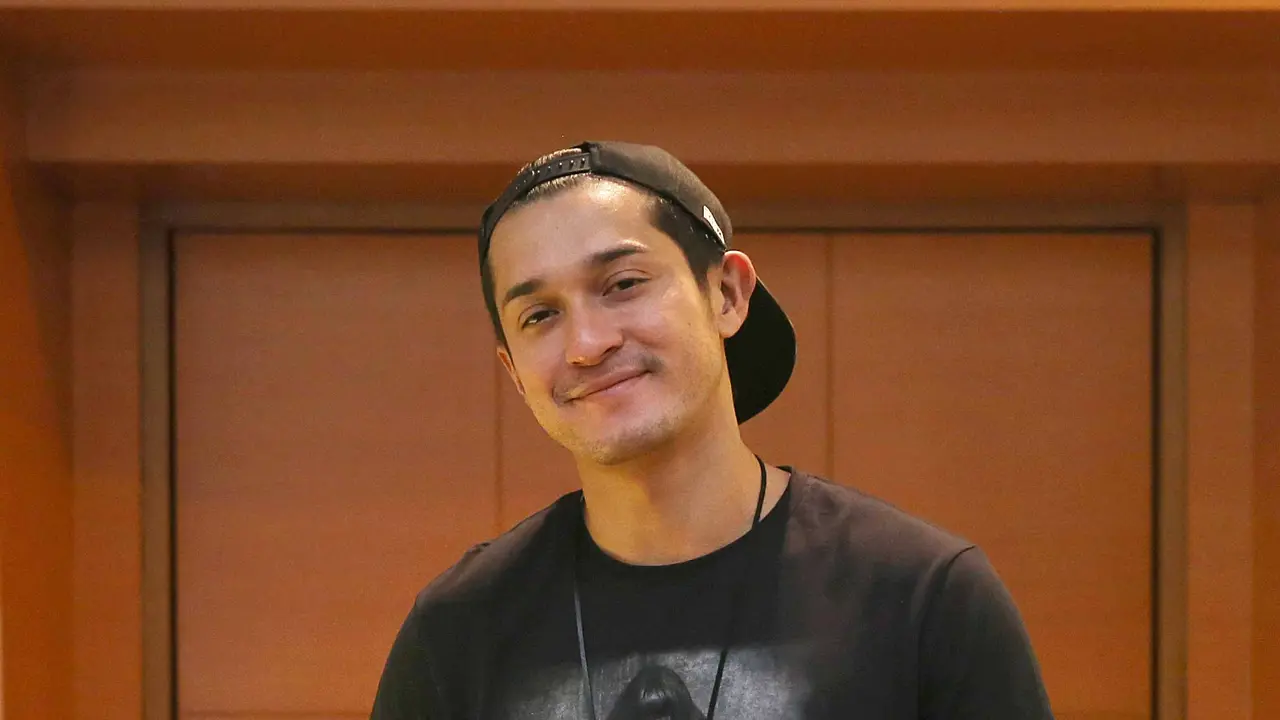 [Bintang] Miller Khan