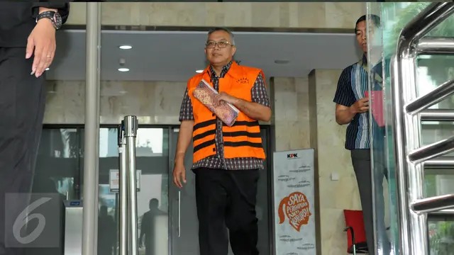 20160811-Anggota DPRD Sumut Jalani Pemeriksaan Kasus Korupsi Gatot Pujo Nugroho