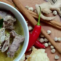 Ingin menyuguhkan kekayaan kuliner khas Indonesia,  Kursien Karzai desainer modest wear Indonesia hadirkan rumah makan BUBUKLADA dengan beragam menu masakan rumah. (Foto: dok BUBUKLADA)