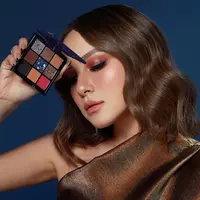 ESQA X Paola Serena meluncurkan koleksi riasan mata Midnight Affair yang terdiri dari 3 produk.