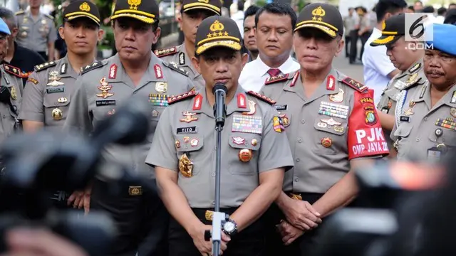 Kapolri Jenderal Tito Karnavian menyatakan pihaknya telah mengirim tim penyidik ke Arab Saudi untuk memeriksa pemimpin FPI Rizieq Shihab