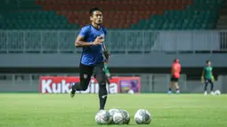 Sebagai pemimpin klasemen sementara BRI Liga 1 musim 2021/2022, Borneo FC akan banyak diunggulkan pada pertandingan kali ini. (Foto: Bola.com/Nandang Permana)