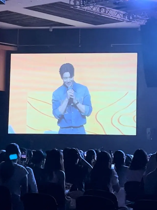 Wi Ha Jun menggelar fanmeeting 'Wi Ha Jun: A Wively Day 2024' di The Kasablanka Hall, Jakarta pada Sabtu (28/09/2024) (Fimela.com/Dok/Rianti Fitri Wulandari)