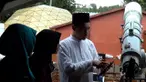 Warga Bandung berkumpul di kawasan Lembang menyaksikan fenomena gerhana bulan.