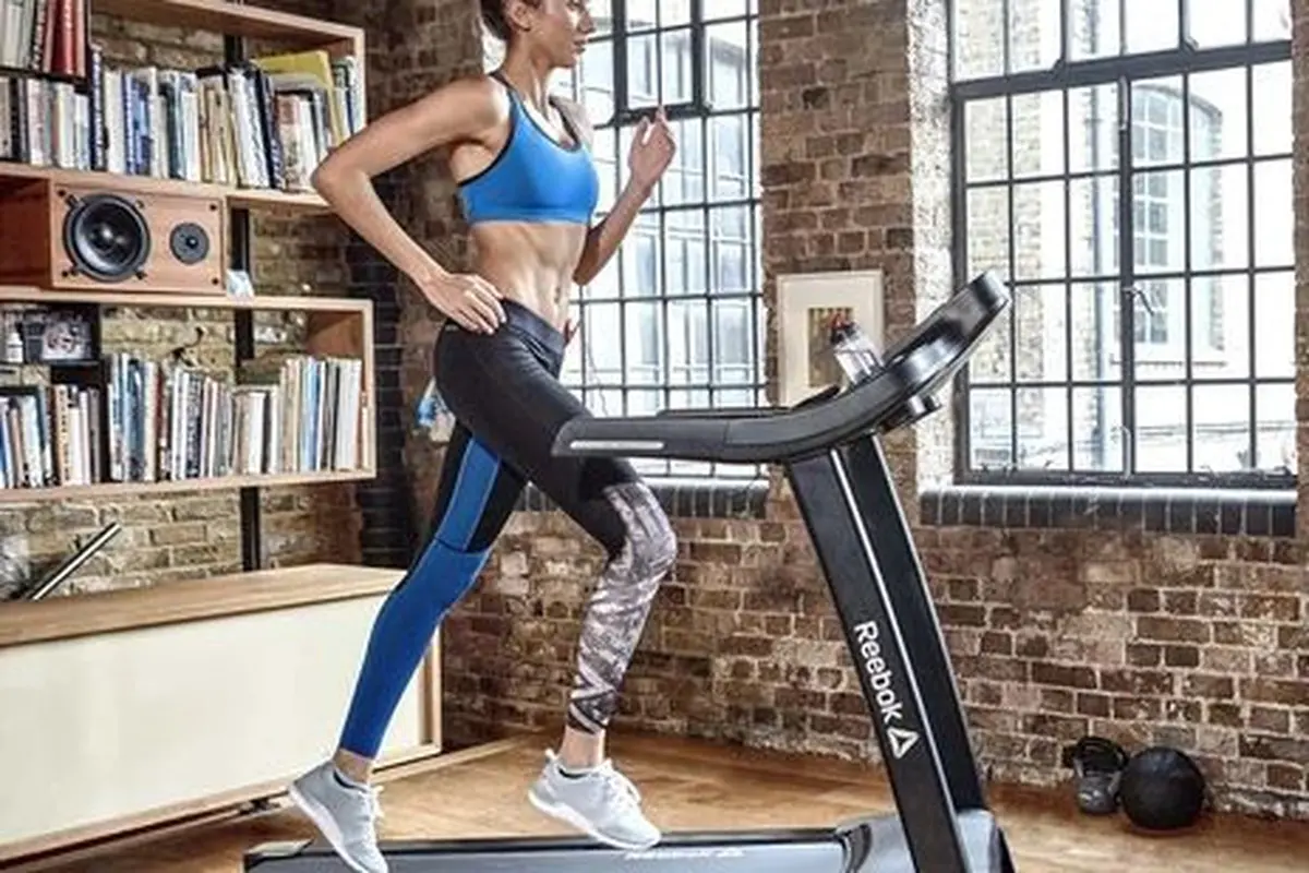 Jalani Hidup Sehat dengan Olahraga Menggunakan Treadmill dan Exercise Bike