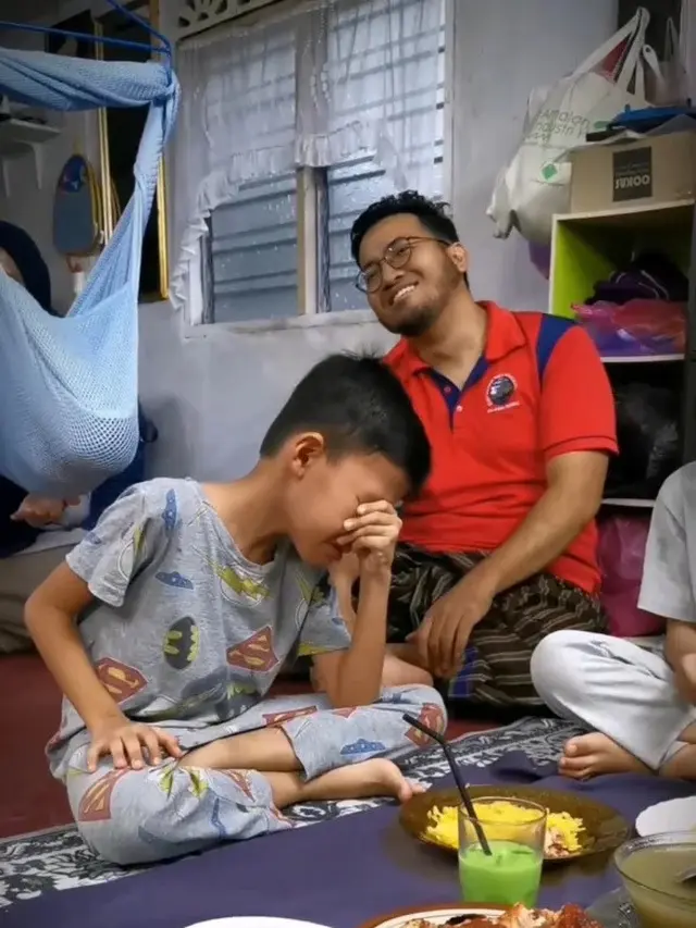 Momen haru bocah bisa puasa seharian penuh