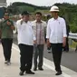 Jokowi saat memberikan sambutan pada peresmian Jalan Tol Bakauheni-Terbanggi Besar segmen Pelabuhan Bakauheni-Simpang Susun Bakauheni dan Simpang Susun Lematang-Simpang Susun Kotabaru, di Bakauheni, Lampung (Foto: Setkab)