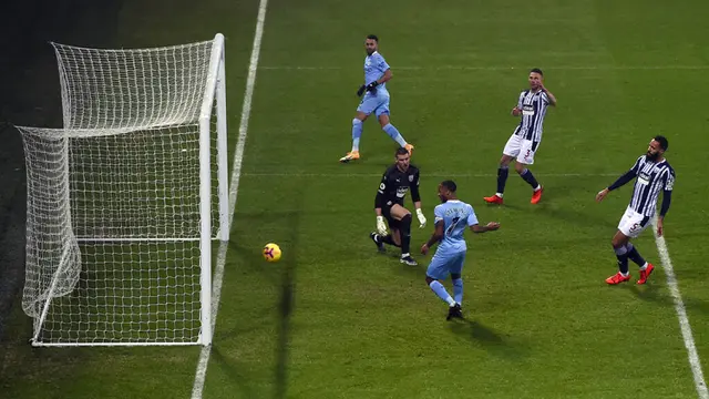 FOTO: Bantai WBA, Manchester City Kudeta MU dari Puncak Klasemen Liga Inggris