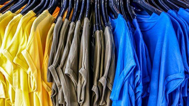 Ilustrasi kaos - Image by analogicus from Pixabay