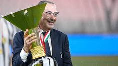 Maurizio Sarri resmi kembali ke gelanggang setelah satu tahun menganggur dari lapangan hijau. Sarri dipercaya sebagai nahkoda baru Lazio dengan durasi kontrak selama dua musim. (AFP/Isabella Bonotto)