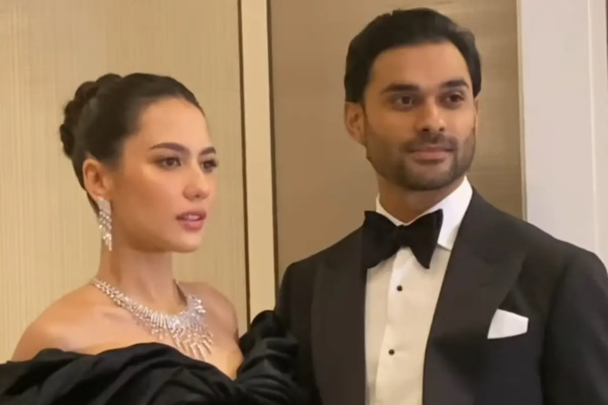 Pesona Pevita Pearce Gelar Resepsi Pernikahan di Malaysia