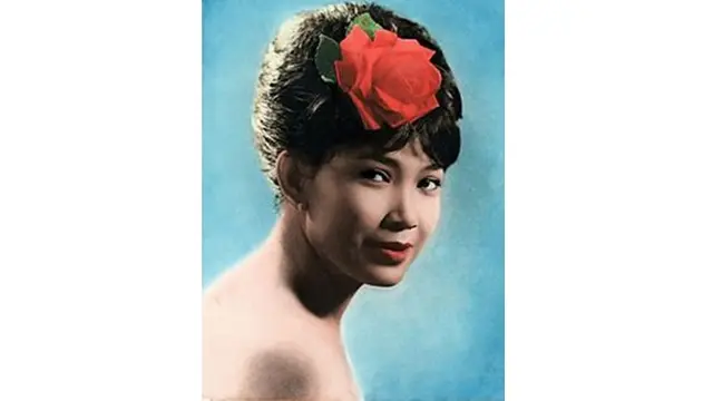 6 Foto Lawas Rima Melati saat Muda, Bikin Pangling