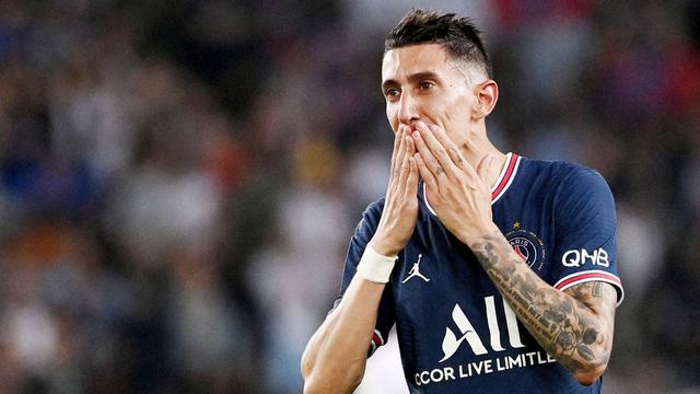 Foto: Momen Emosional Perpisahan Pemain dengan Klubnya, 4 Pemain Ini Tak Kuasa Menahan Air Mata