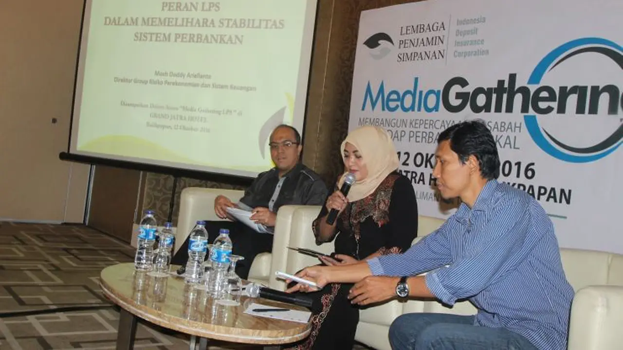 Press gathering antara LPS dan media di Balikpapan, Kamis (13/10/2016).