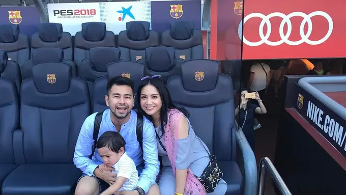 [Bintang] Raffi Ahmad dan Nagita Slavina