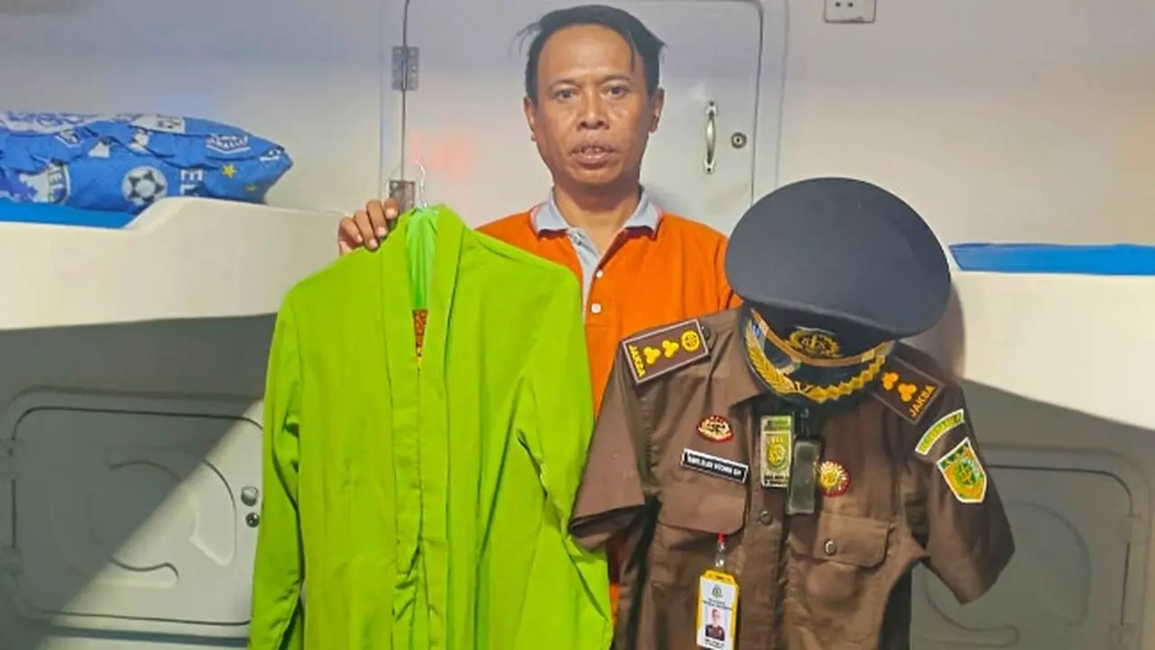Jaksa gadungan yang ditangkap di Kabupaten Bengkalis oleh Kejari dan Polres setempat.