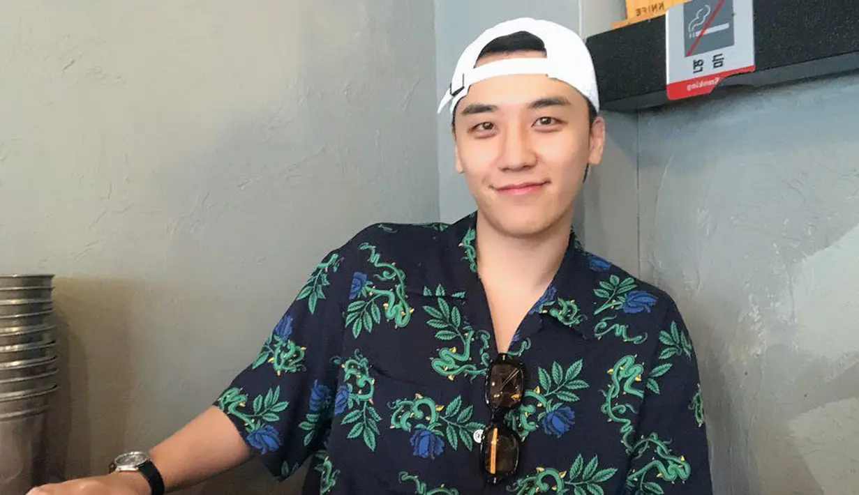 Kehidupan seorang selebriti memang menarik untuk diikuti, apalagi jika membahas soal asmara. Dan baru-baru ini, Seungri BigBang dikabarkan menjalin hubungan dengan seorang wanita. (Foto: instagram.com/seungriseyo)