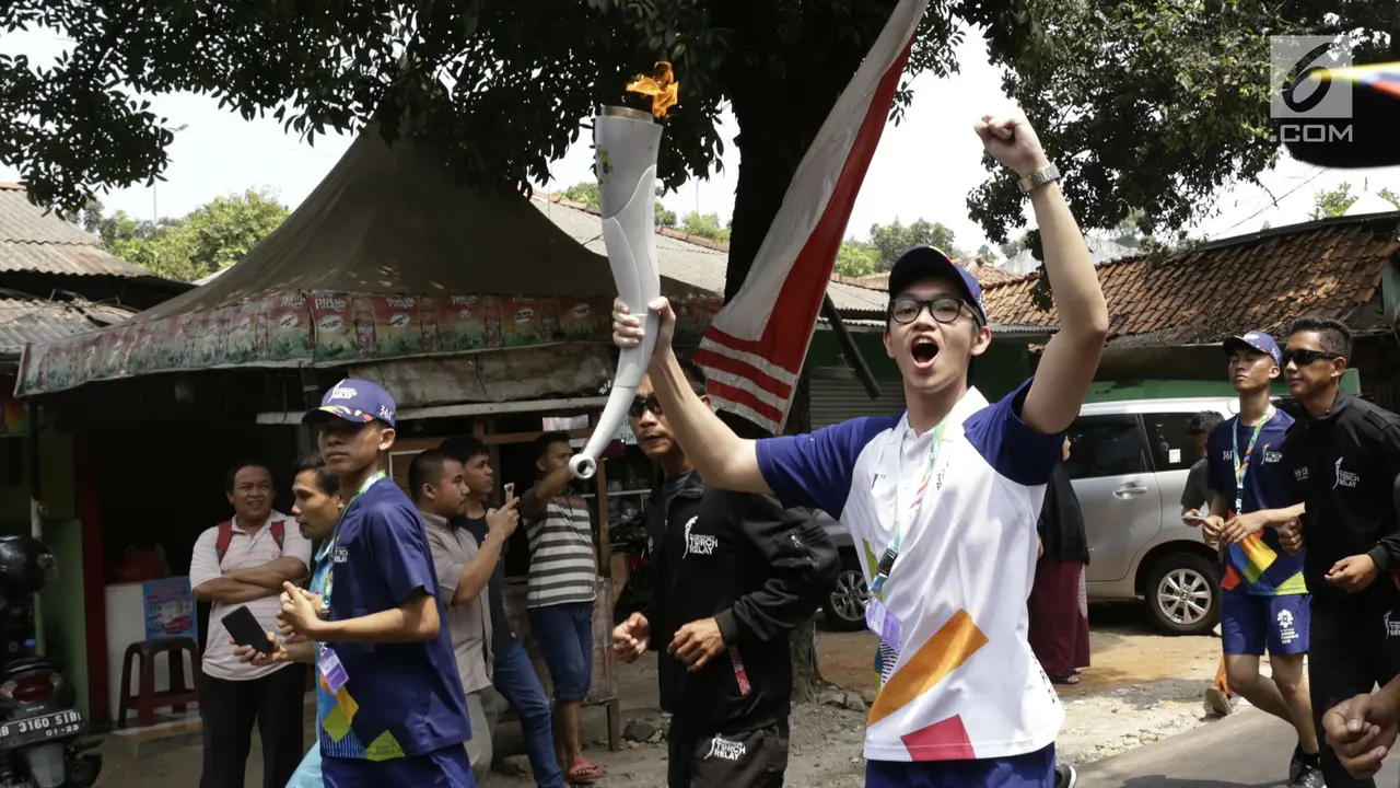 Brandon Salim Ikut Bawa Obor Asian Games