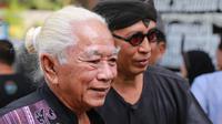 Wafat Yon Koeswoyo (Adrian Putra/bintang.com)