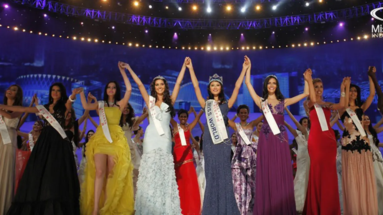(c) Miss World