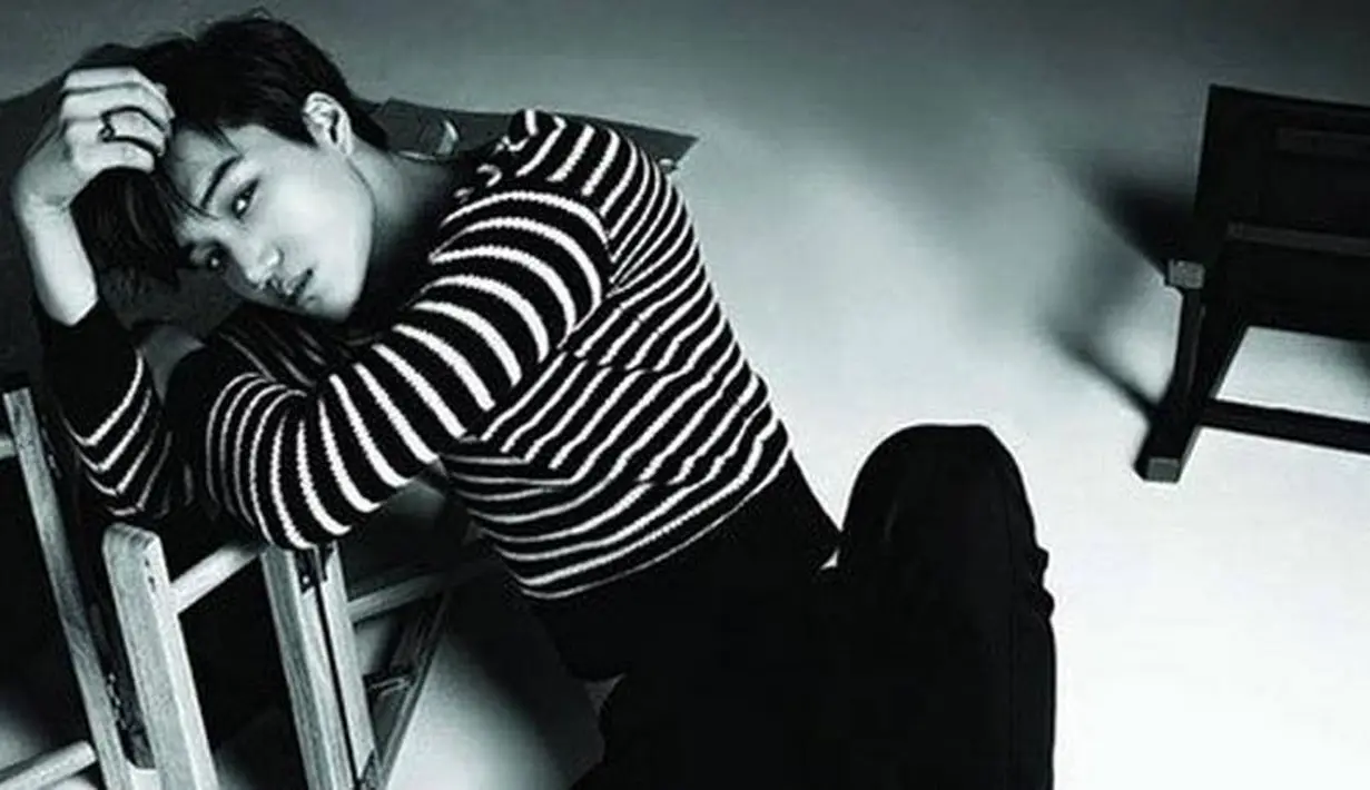 Tidak hanya mengucapkan selamat ulang tahun saja, para penggemar juga berbagi momen menarik sepanjang karier Kai EXO. (Foto: allkpop.com)