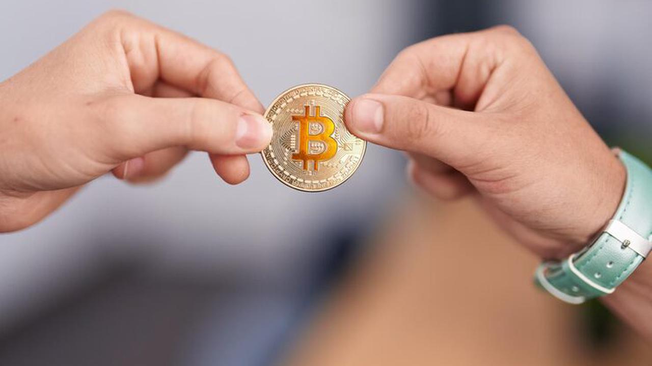 Pengguna Bitcoin Bayar Lebih dari Rp 1,7 Miliar untuk Transfer BTC Senilai Rp 167 Ribu