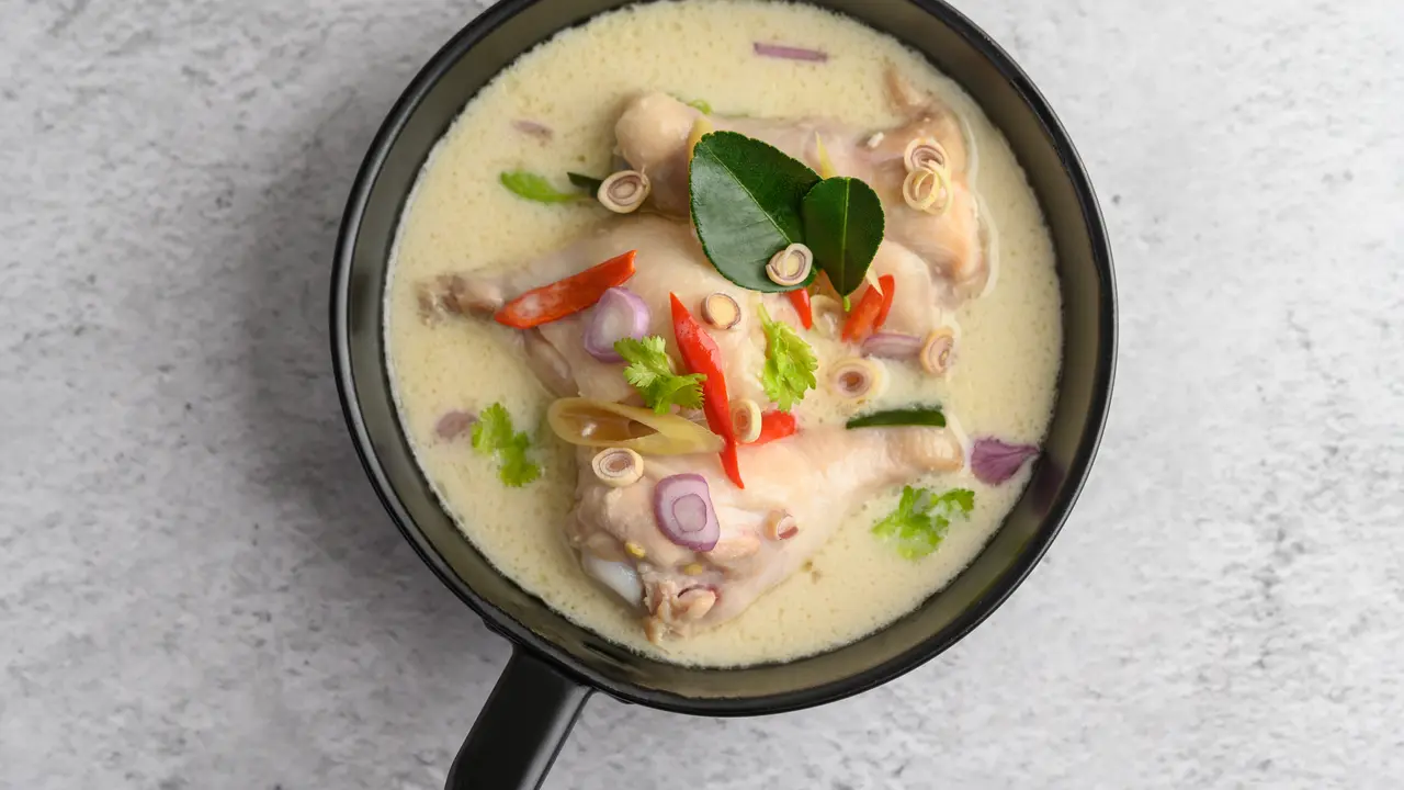 gulai ayam putih