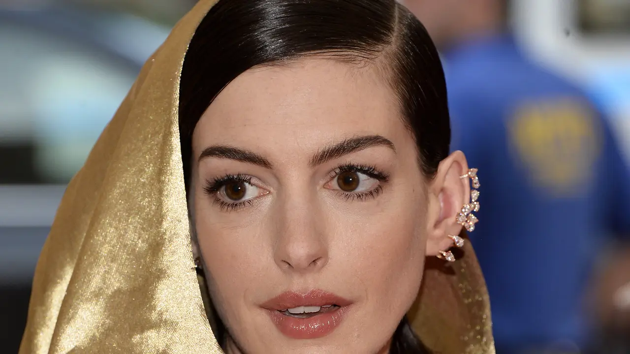 Anne Hathaway
