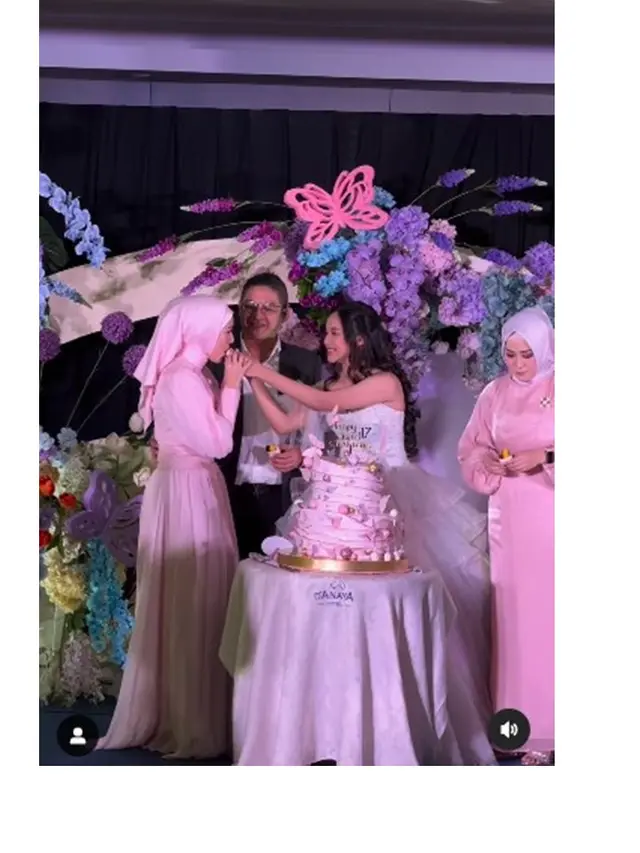 8 Potret Ulang Tahun Putri Pasha Ungu, Adelia dan Okie Agustina Tampil Kompak