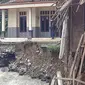 Sebuah ruamh terkena dampak banjir Bandang di Bogor. (Liputan6.com/Achmad Sudarno)