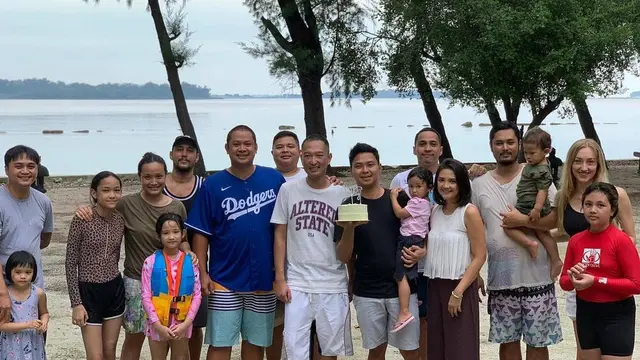 Panji Trihatmodjo Akhirnya Perlihatkan Wajah Sang Anak, Ini 6 Potretnya