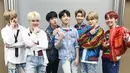 "Aku memberikan ucapan selamat kepada BTS yang merajai Billboard 200 dengan album Love Yourself: Tear. Ini album Korea pertama yang berhasil ada di posisi puncak," lanjutnya. (Foto: Soompi.com)