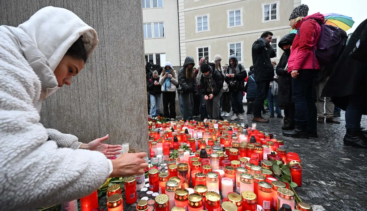 Polisi Ceko mengatakan penembakan pada 21 Desember 2023 di Universitas Charles, Praha. (Michal CIZEK/AFP)