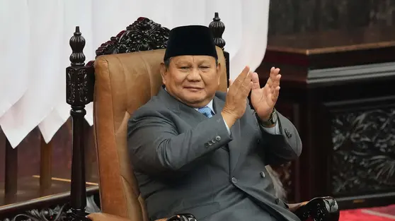 Makna Jas Double-Breasted Prabowo di Sidang Tahunan MPR 2026
