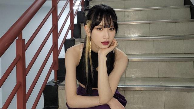 Gaya Makeup Menawan SeolA WJSN