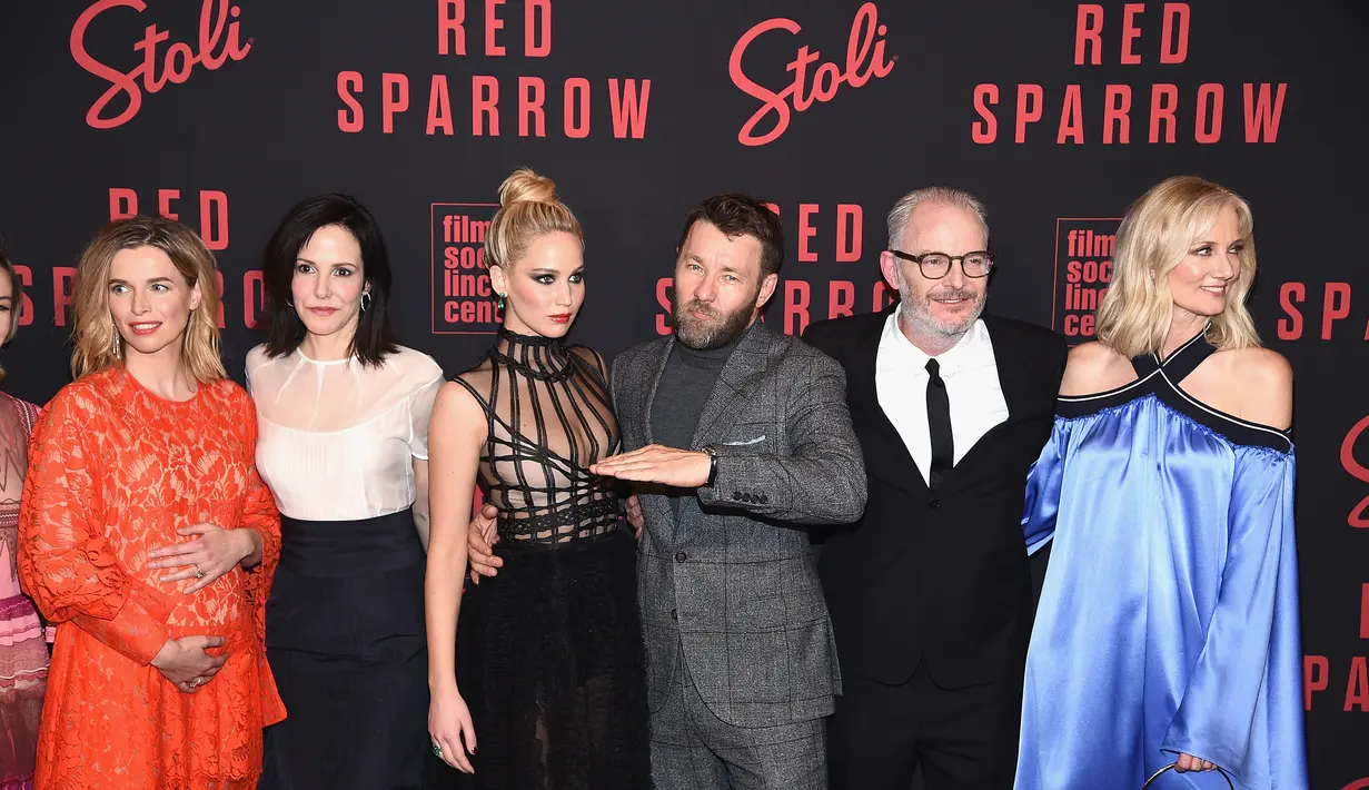 Jason sendiri adalah mantan agen CIA yang menulis program nyata d Rusia dengan nama Sparrow School. (DIMITRIOS KAMBOURIS / GETTY IMAGES NORTH AMERICA / AFP)