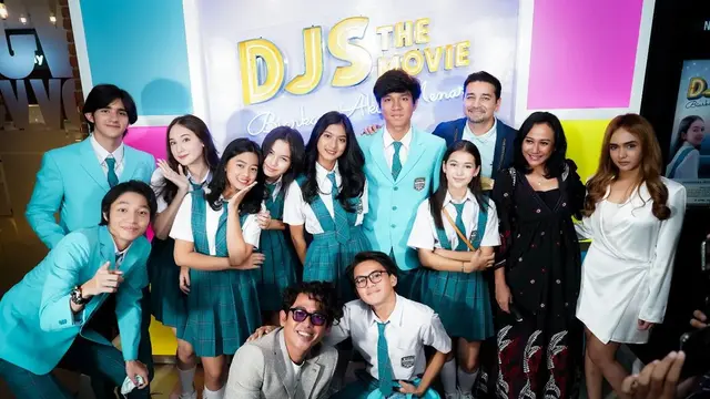 6 Potret Gala Premiere Film DJS The Movie: Biarkan Aku Menari, Jadi Ajang Reuni