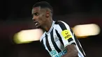 Alexander Isak menjadi pemain anyar Newcastle United usai direkrut dari Real Sociedad pada bursa transfer musim panas 2022. Ia diboyong menuju St James Park seharga 70 juta euro. Transfernya tercatat menjadi rekor pembelian termahal yang pernah dilakukan oleh The Magpies. (AFP/Paul Ellis)