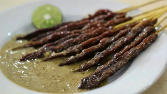 Berpelesir ke Cirebon, Ini 10 Hidangan Paling Lezatnya!