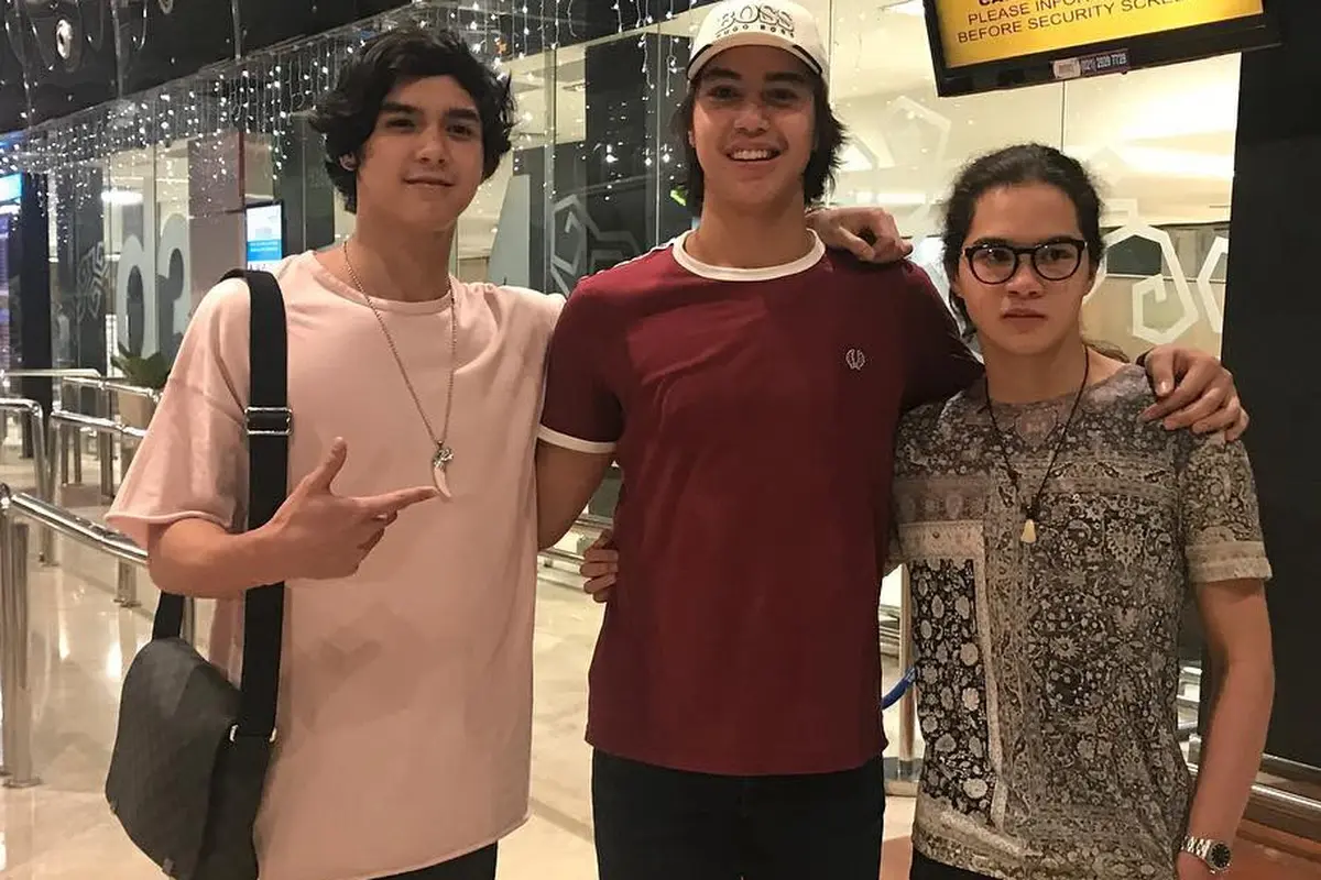 [Bintang] 8 Seleb Indonesia yang punya saudara cakep part 2