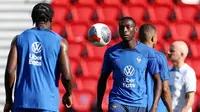 Alasan Kolo Muani Menolak MU, Pilih Juventus