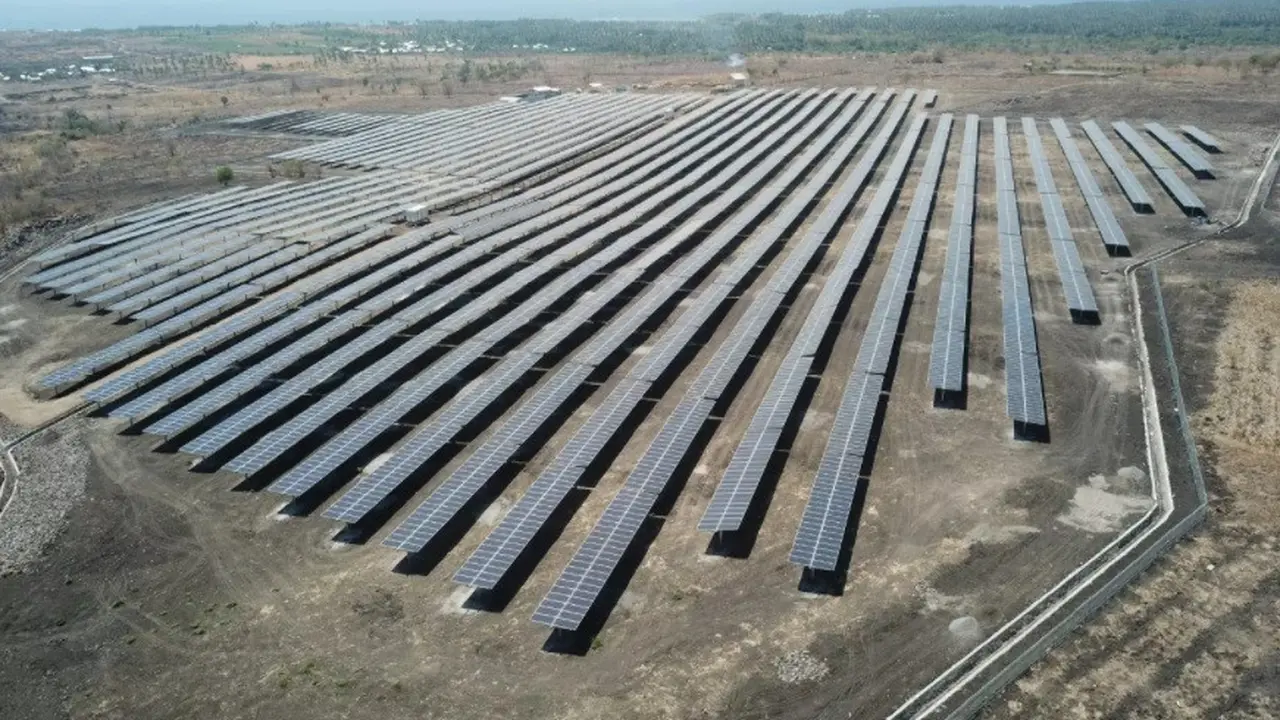 Taman panel surya
